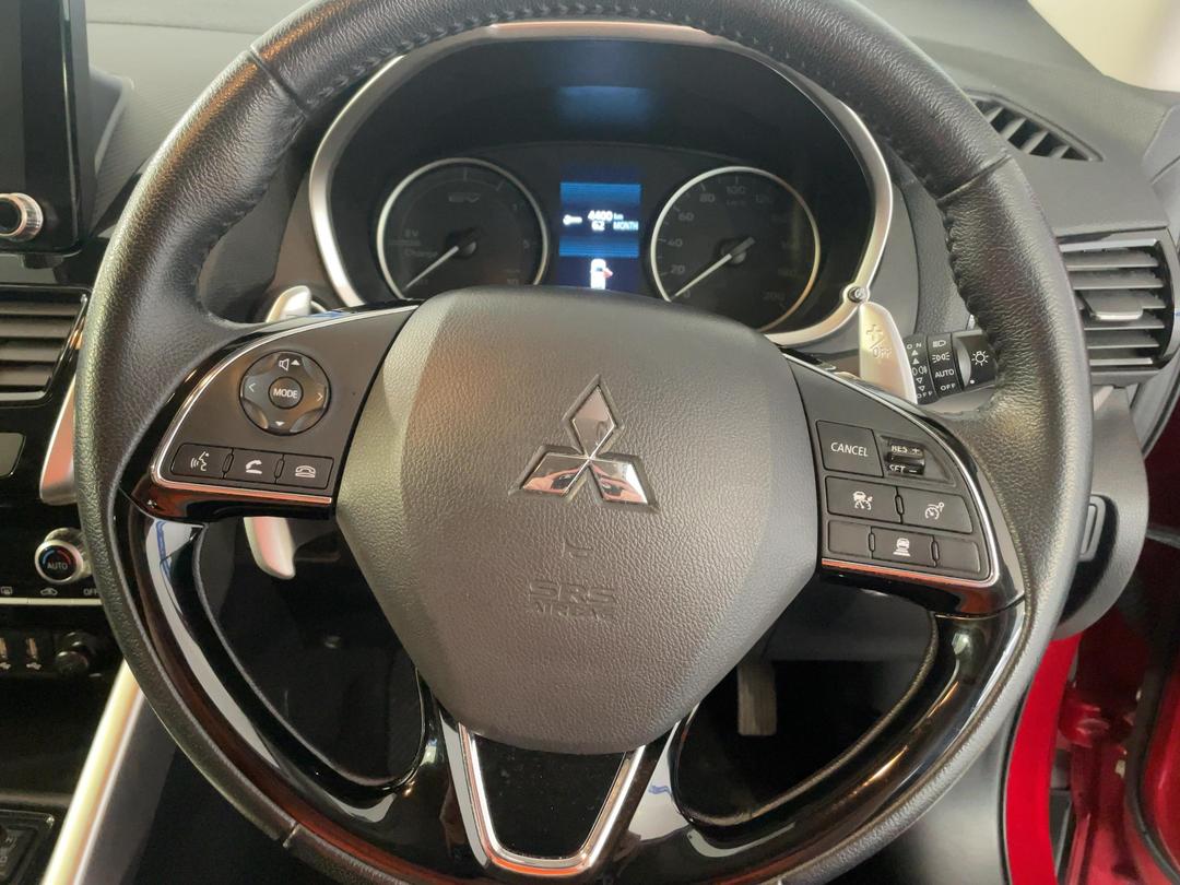 Photo '28' of Mitsubishi Eclipse Cross