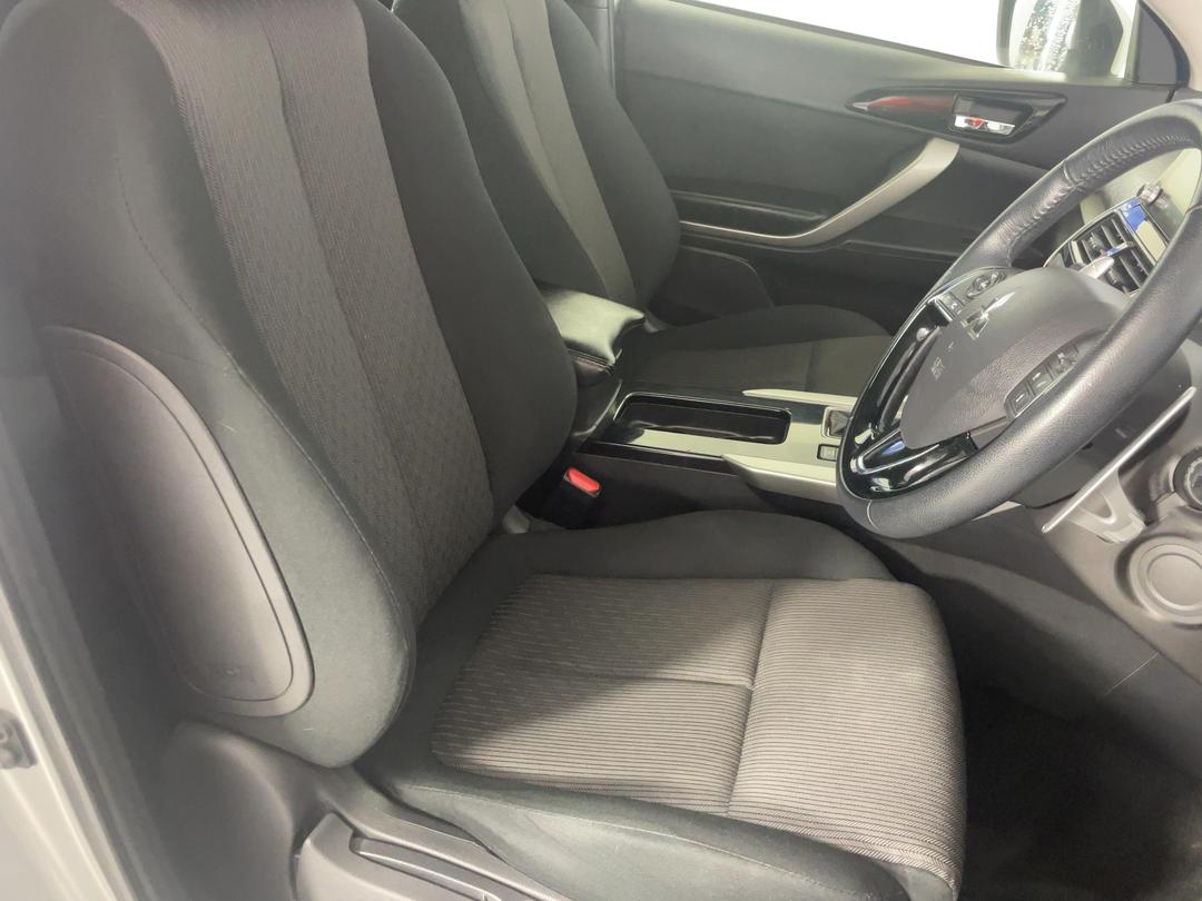 Photo '16' of Mitsubishi Eclipse Cross