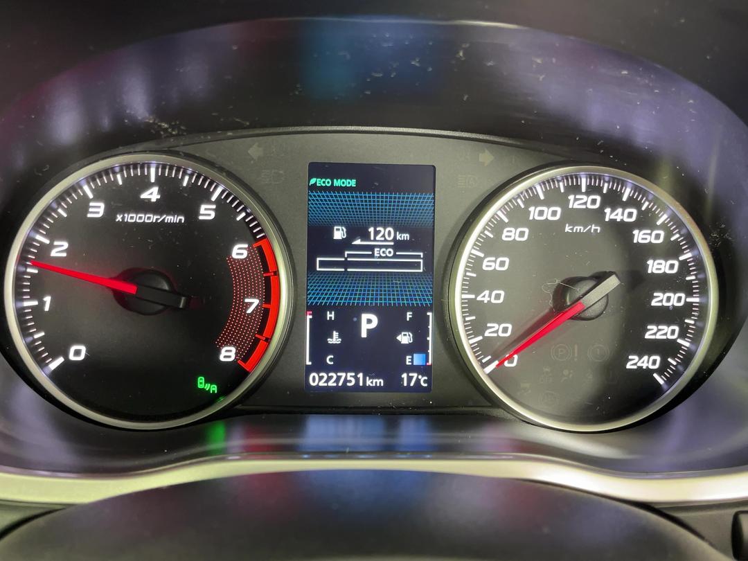 Photo '21' of Mitsubishi Eclipse Cross