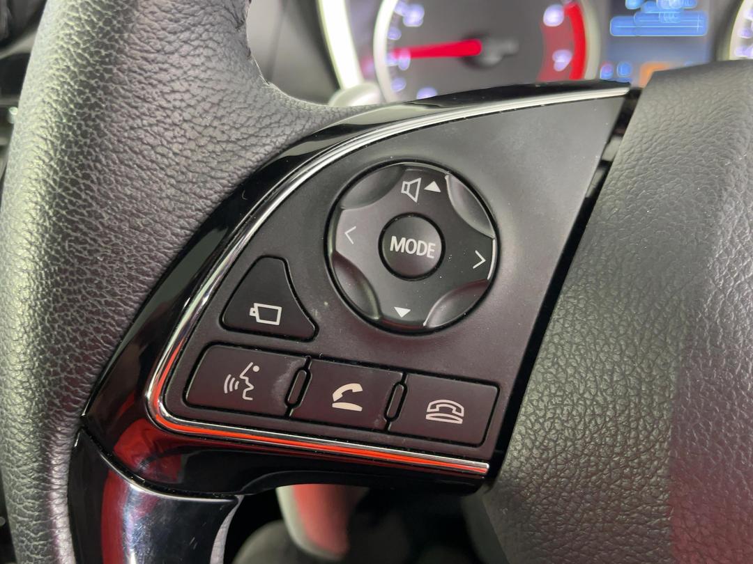 Photo '23' of Mitsubishi Eclipse Cross