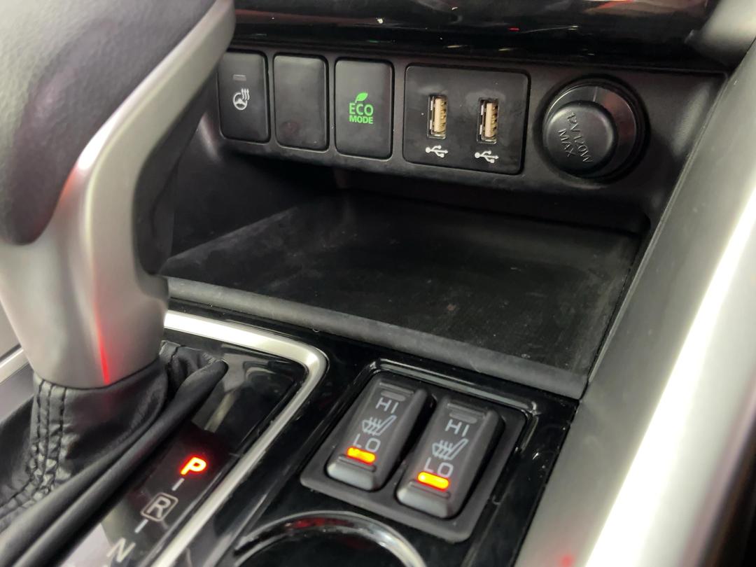 Photo '26' of Mitsubishi Eclipse Cross