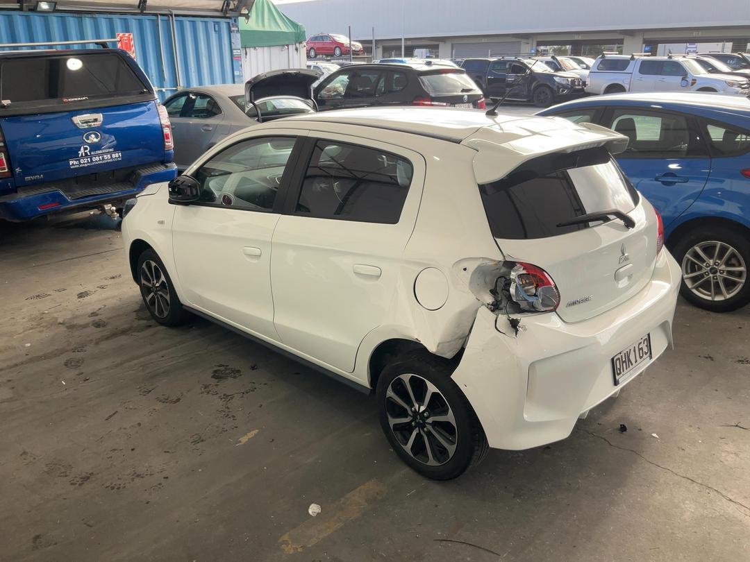 Photo '8' of Mitsubishi Mirage XLS