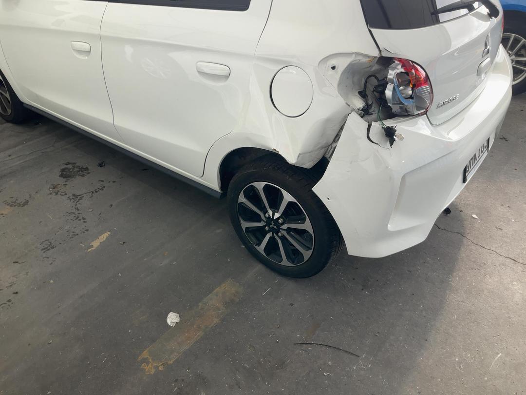 Photo '9' of Mitsubishi Mirage XLS