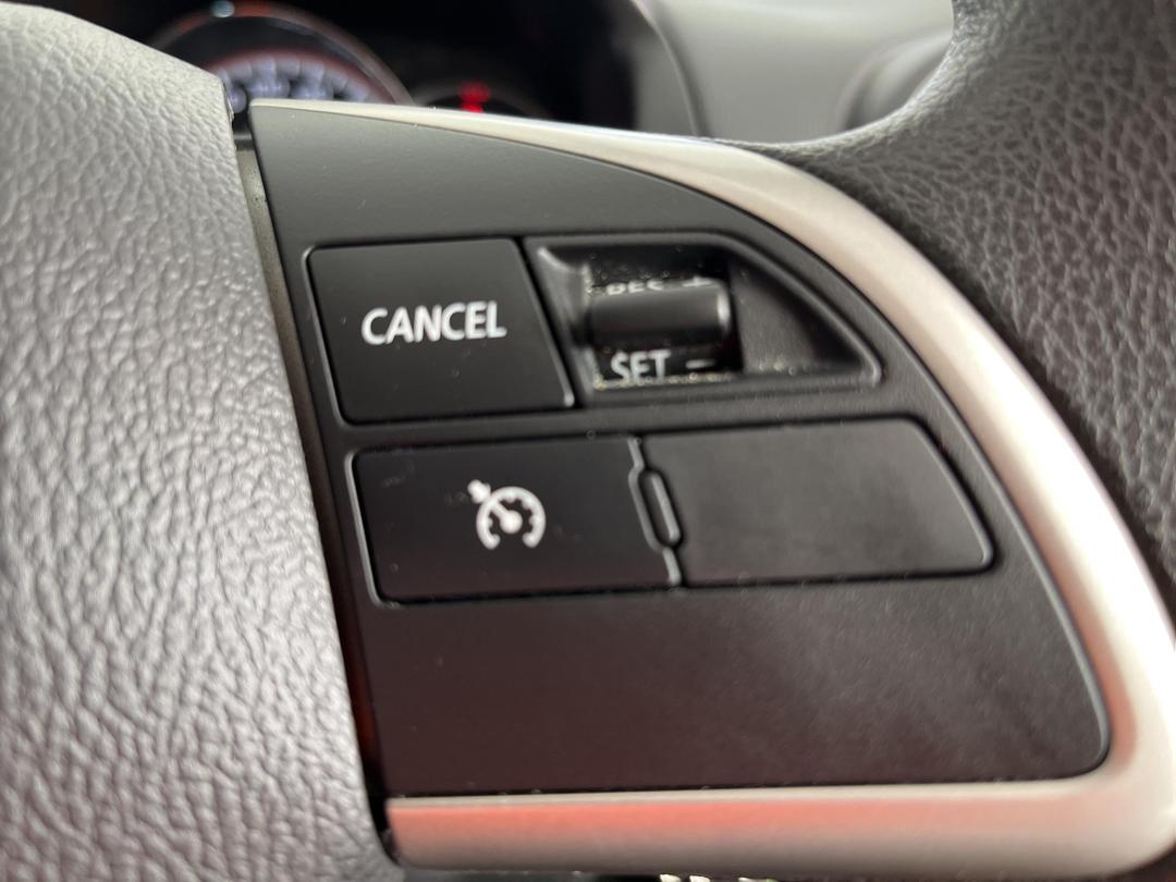 Photo '26' of Mitsubishi Mirage