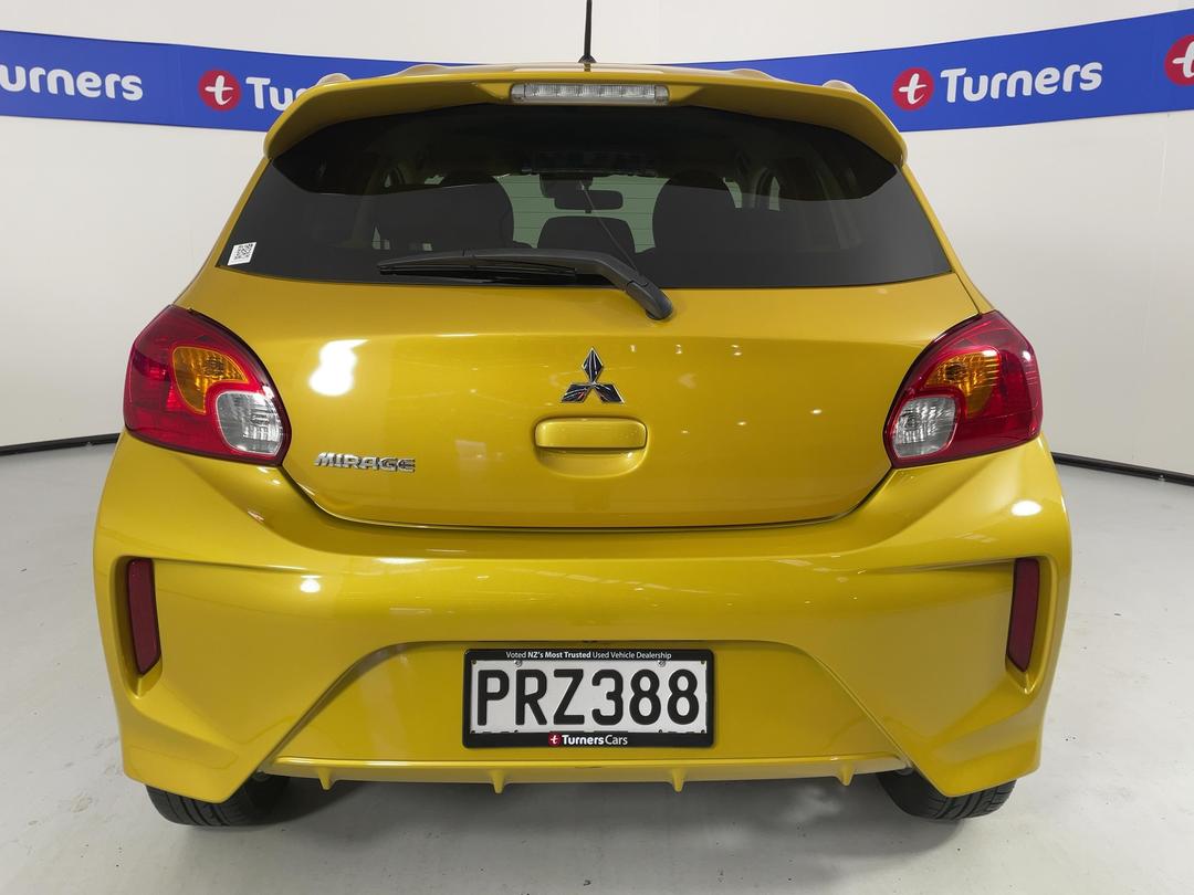 Photo '6' of Mitsubishi Mirage