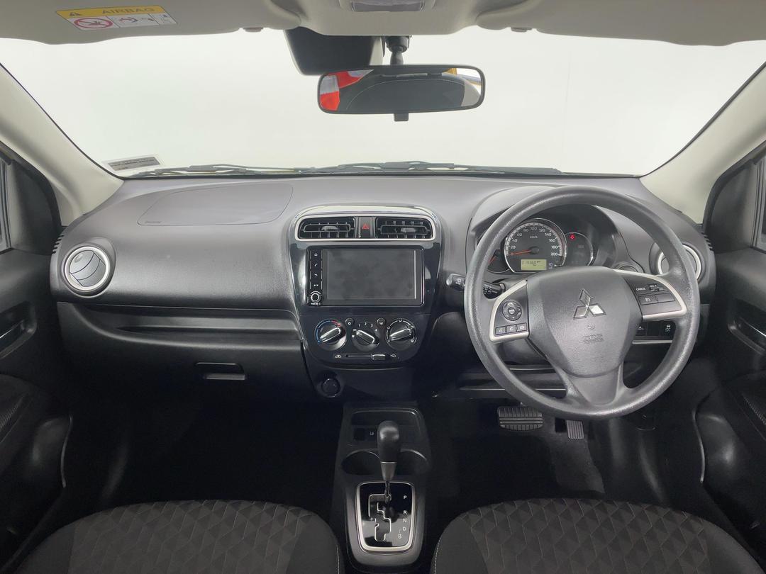 Photo '17' of Mitsubishi Mirage