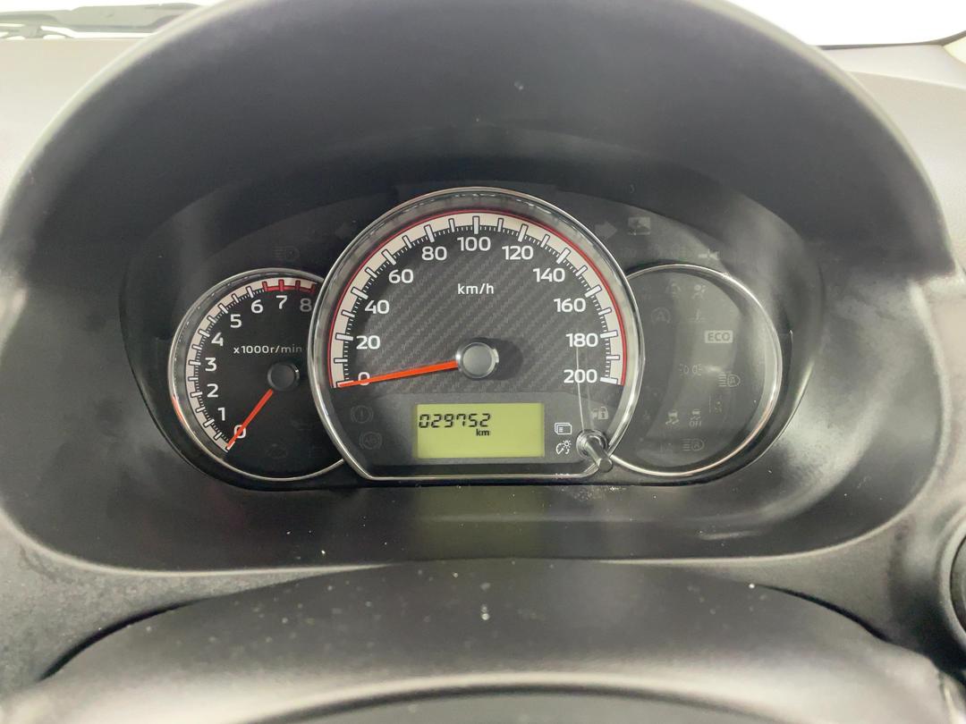 Photo '21' of Mitsubishi Mirage