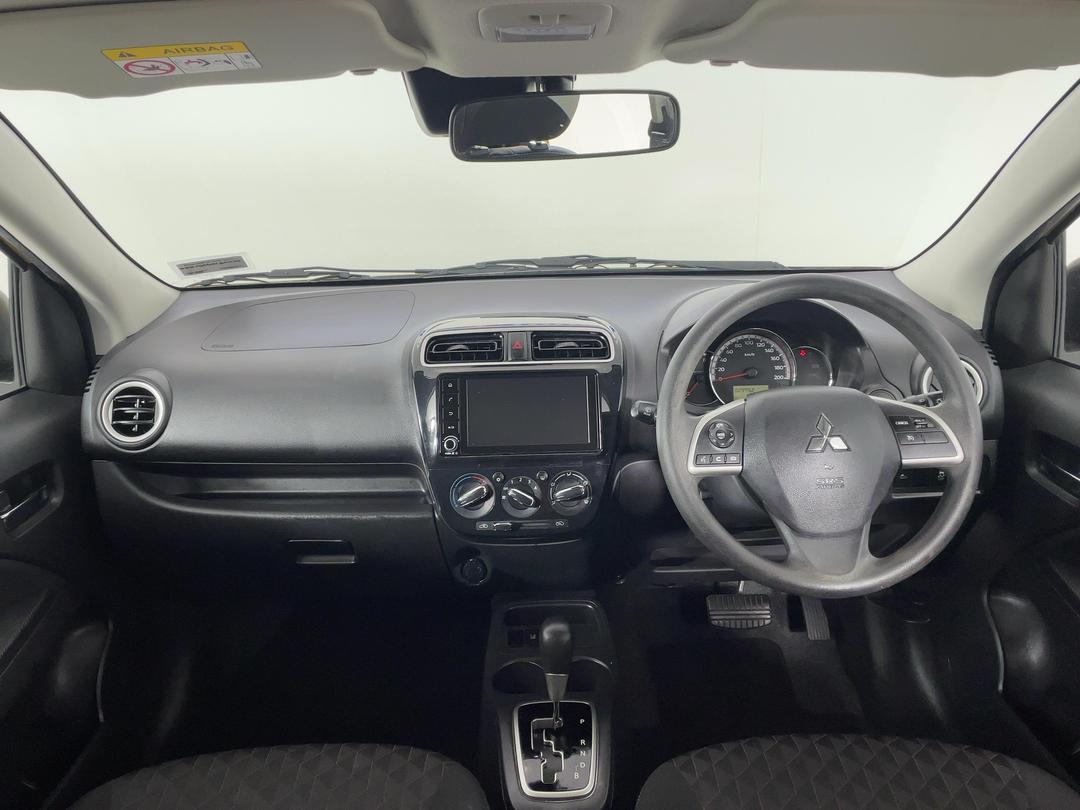 Photo '17' of Mitsubishi Mirage