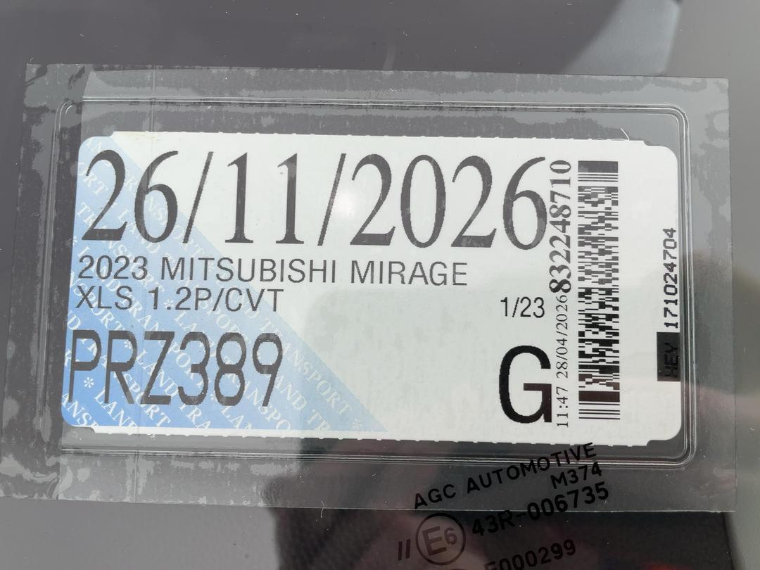 Photo '29' of Mitsubishi Mirage