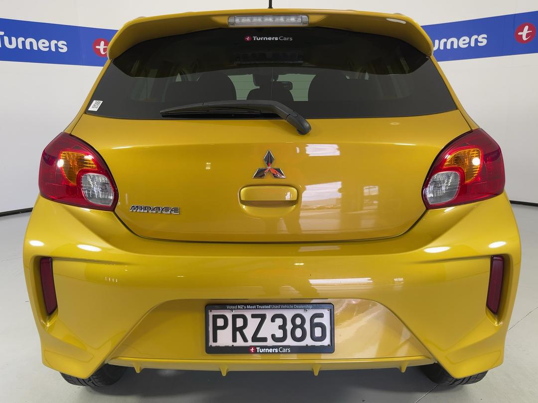 Photo '6' of Mitsubishi Mirage