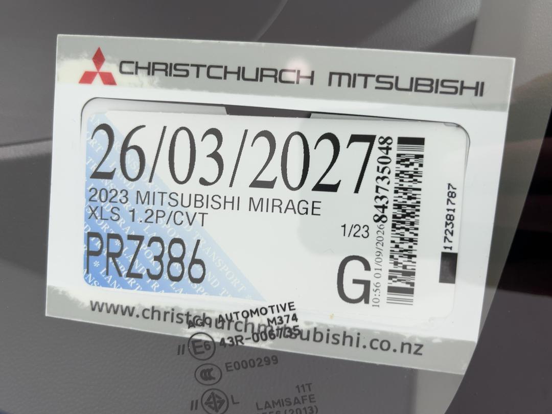 Photo '29' of Mitsubishi Mirage