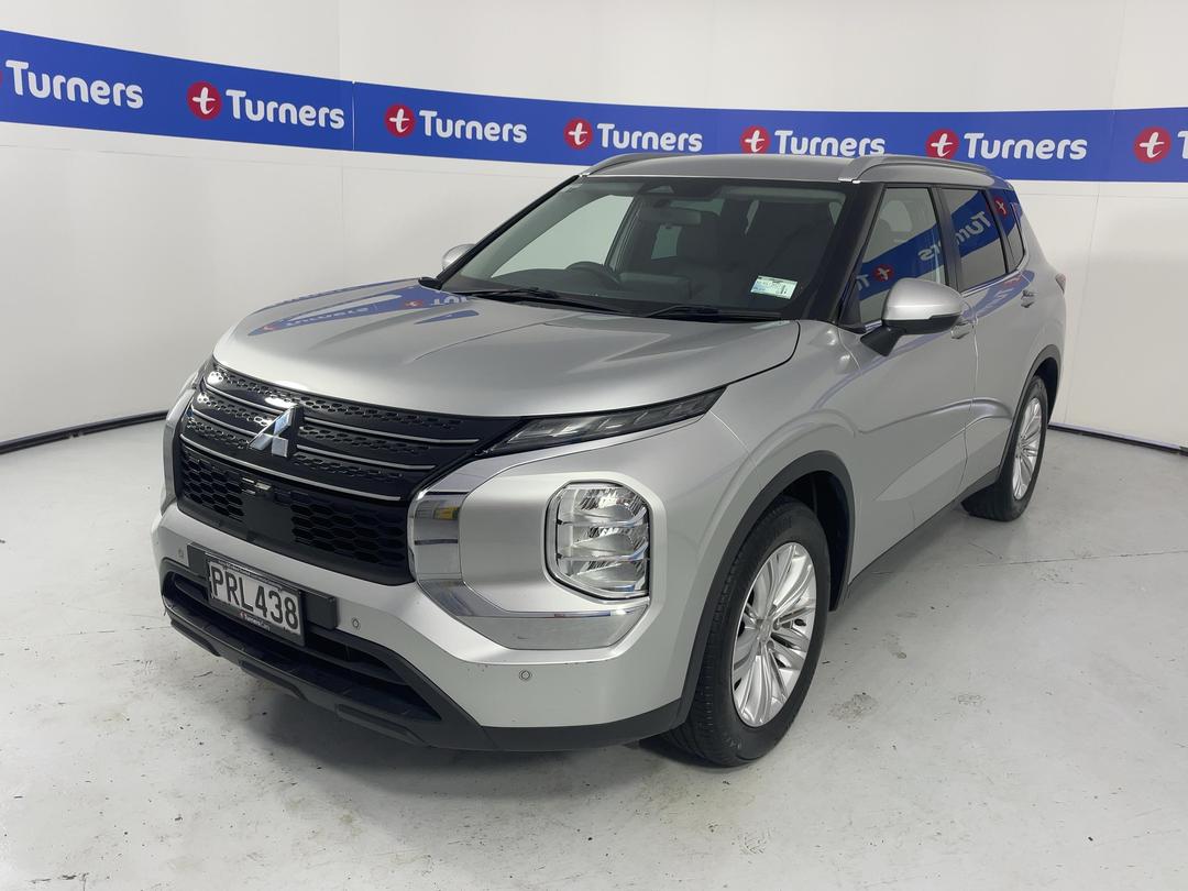 Photo '4' of Mitsubishi Outlander