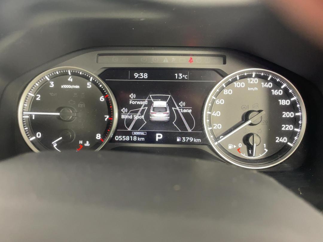 Photo '21' of Mitsubishi Outlander