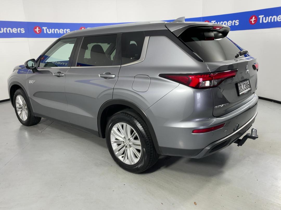 Photo '5' of Mitsubishi Outlander