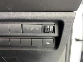 Photo '26' of Mitsubishi Outlander