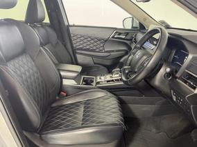 Photo '16' of Mitsubishi Outlander