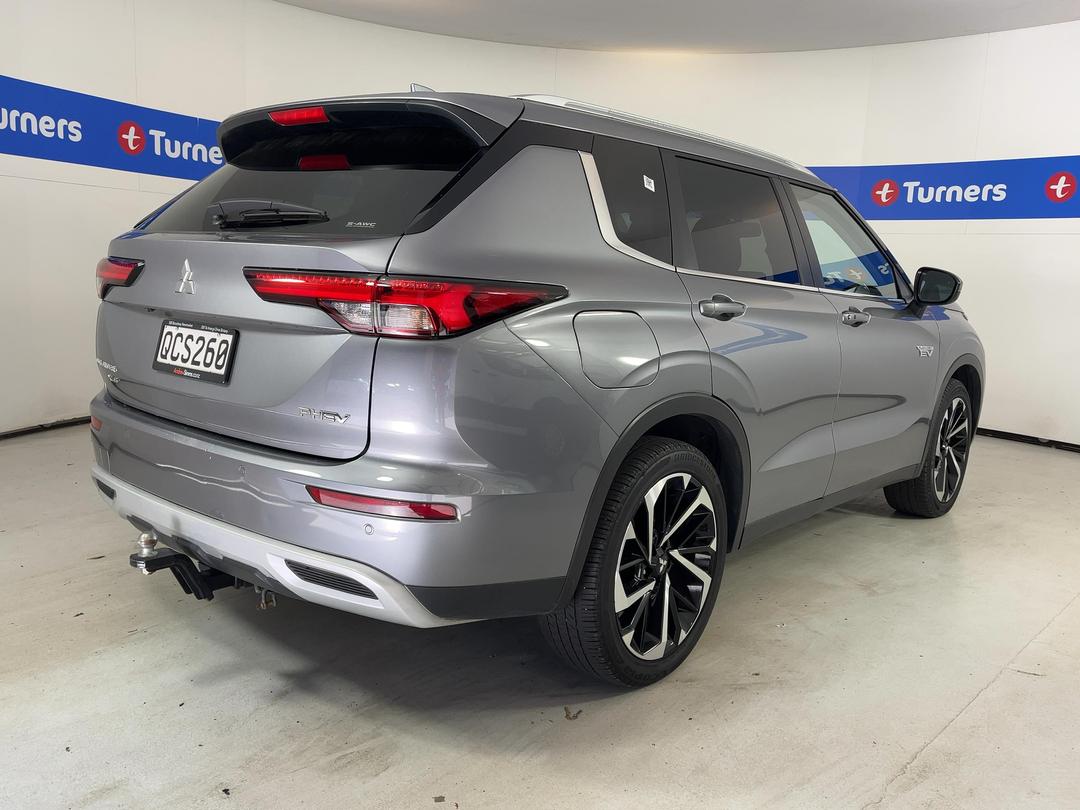 Photo '7' of Mitsubishi Outlander