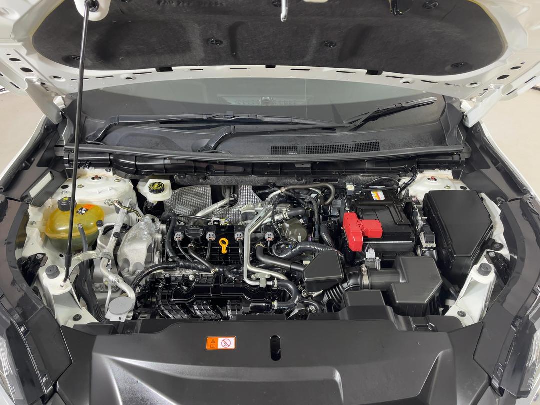 Photo '13' of Mitsubishi Outlander