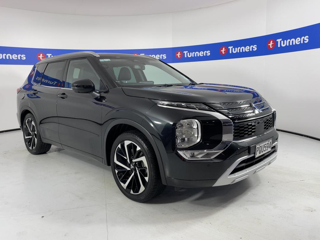 Photo '1' of Mitsubishi Outlander