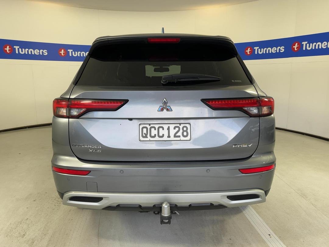 Photo '6' of Mitsubishi Outlander