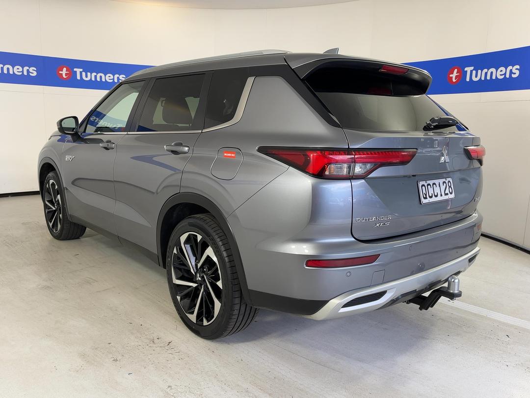 Photo '5' of Mitsubishi Outlander
