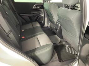 Photo '20' of Mitsubishi Outlander