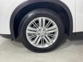 Photo '10' of Mitsubishi Outlander