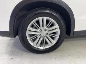 Photo '12' of Mitsubishi Outlander