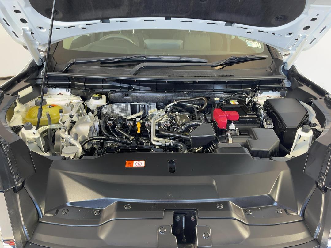 Photo '13' of Mitsubishi Outlander