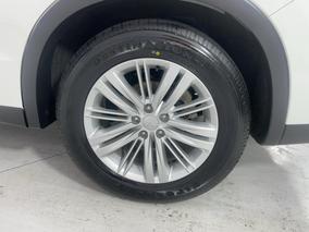 Photo '11' of Mitsubishi Outlander