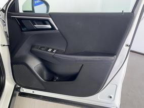 Photo '15' of Mitsubishi Outlander