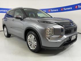 Photo '1' of Mitsubishi Outlander