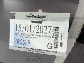 Photo '31' of Mitsubishi Outlander