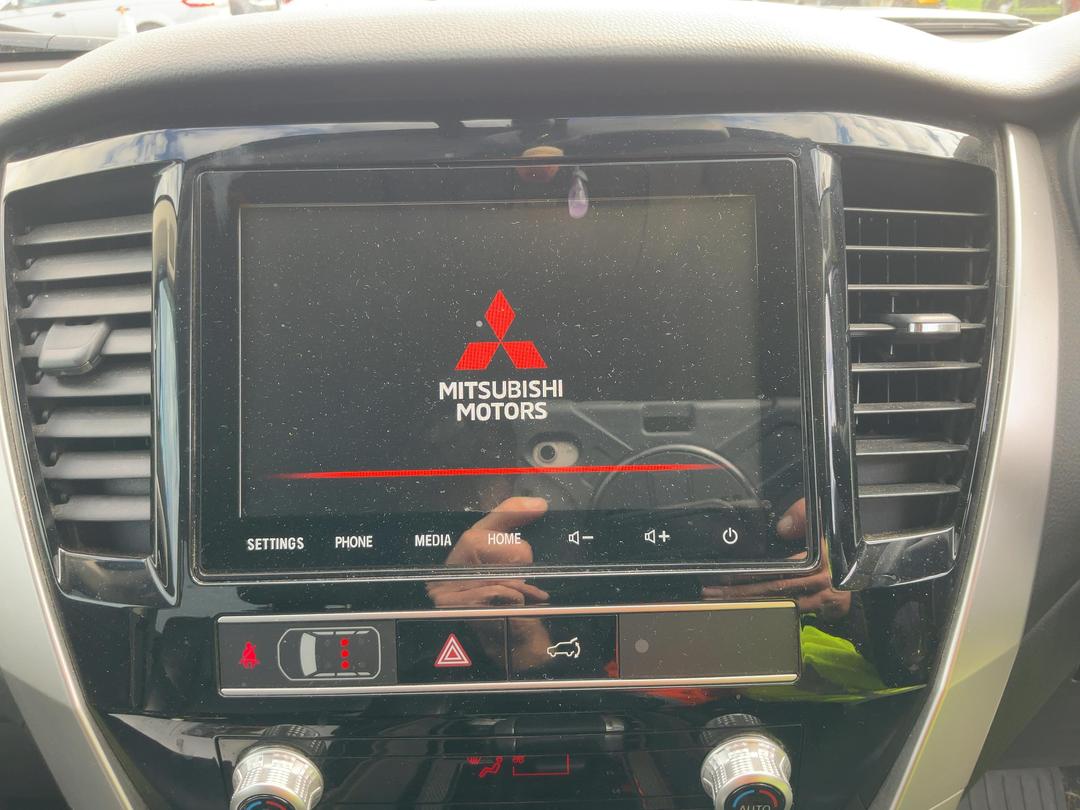Photo '14' of Mitsubishi Pajero Sport Vrxb