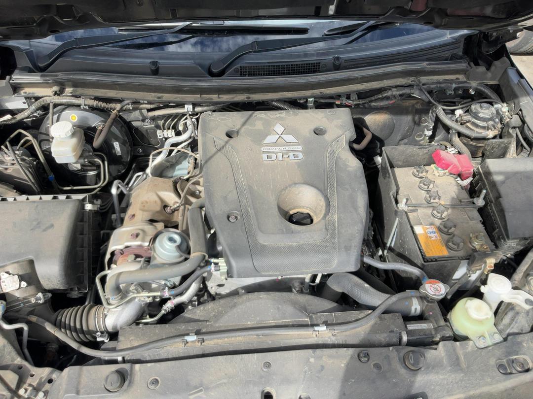 Photo '18' of Mitsubishi Pajero Sport Vrxb