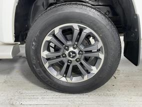 Photo '11' of Mitsubishi Triton
