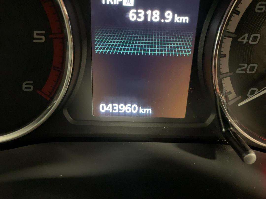 Photo '21' of Mitsubishi Triton