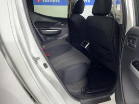 Photo '20' of Mitsubishi Triton