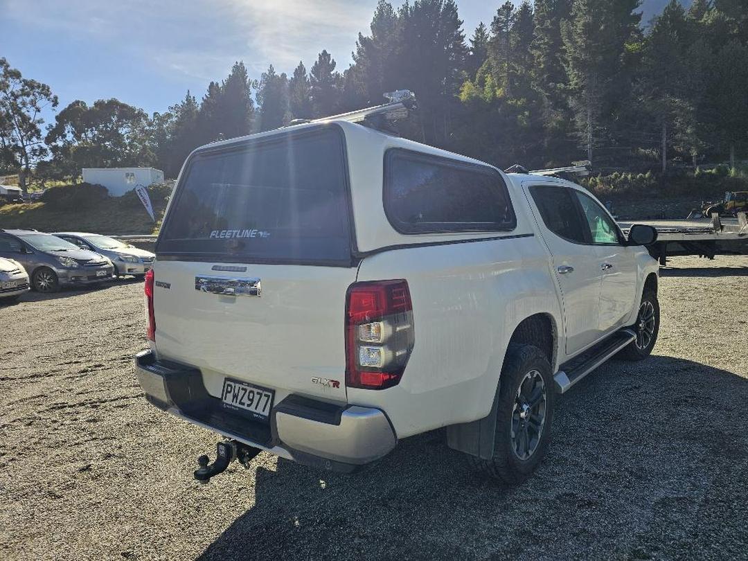 Photo '4' of Mitsubishi Triton DC Glxr 6AT