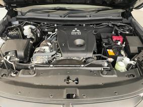 Photo '13' of Mitsubishi Triton