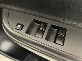 Photo '24' of Mitsubishi Triton