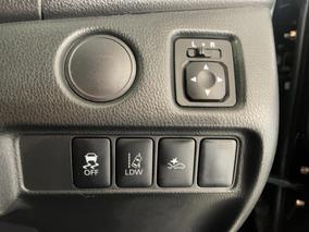 Photo '25' of Mitsubishi Triton