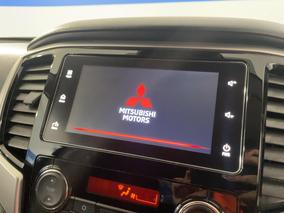 Photo '29' of Mitsubishi Triton