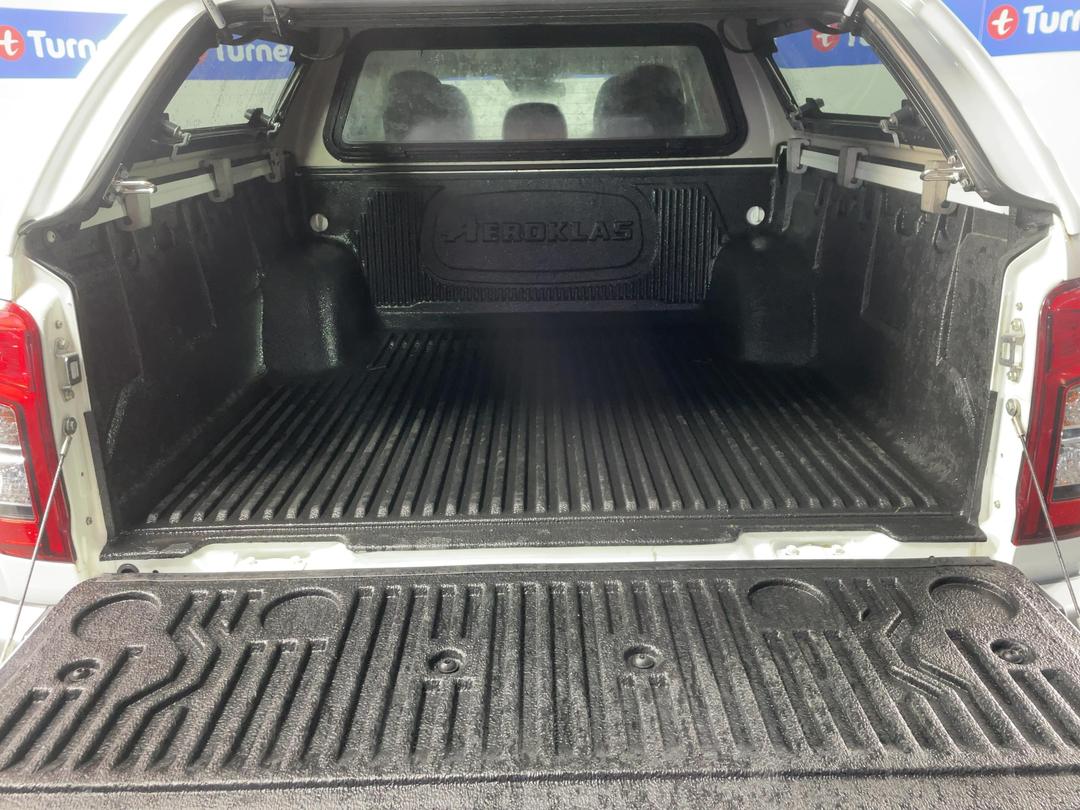 Photo '14' of Mitsubishi Triton