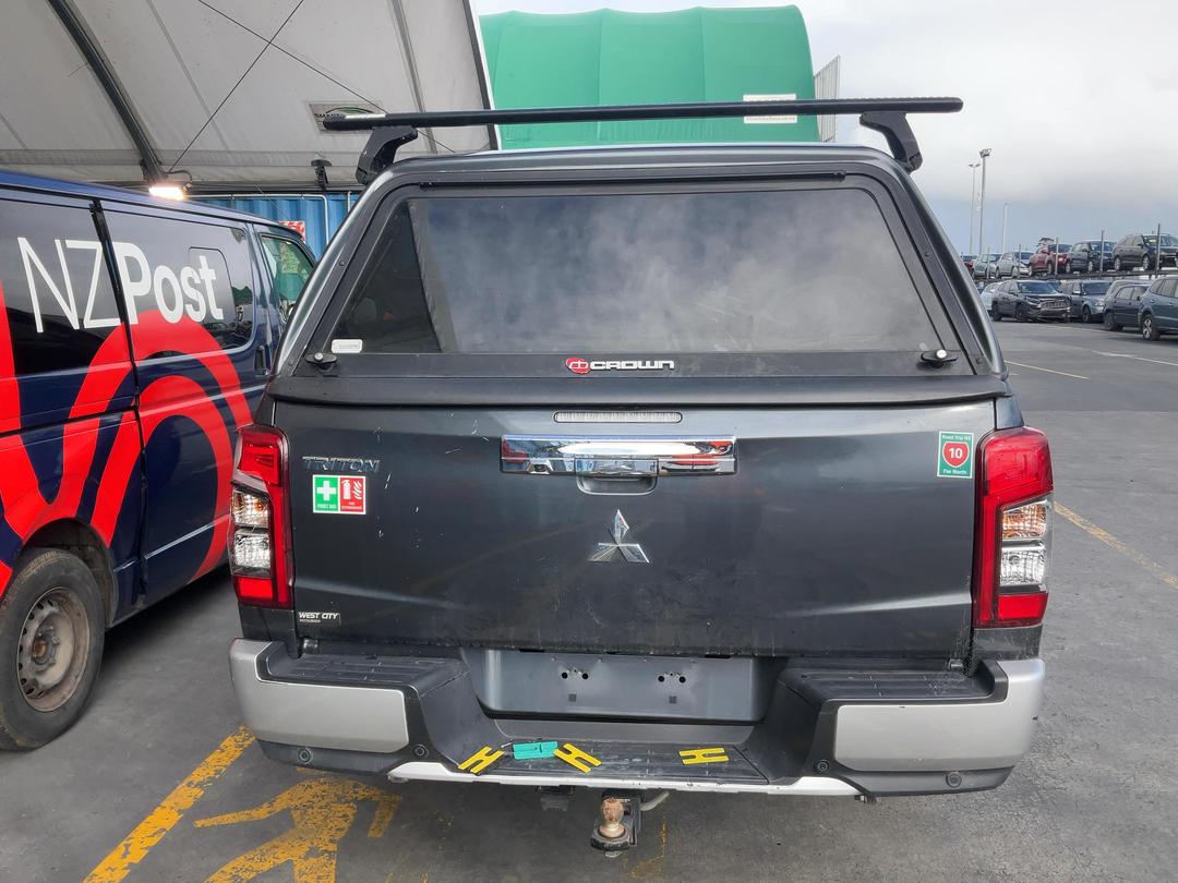 Photo '5' of Mitsubishi Triton DC Glxr 6AT Photo '5' of Mitsubishi Triton DC Glxr 6AT