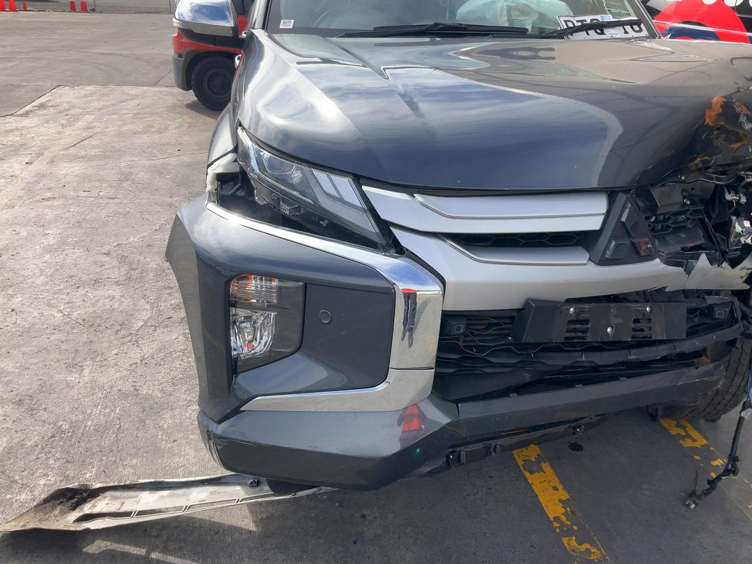 Photo '18' of Mitsubishi Triton DC Glxr 6AT Photo '18' of Mitsubishi Triton DC Glxr 6AT