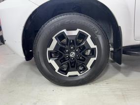 Photo '10' of Nissan Navara