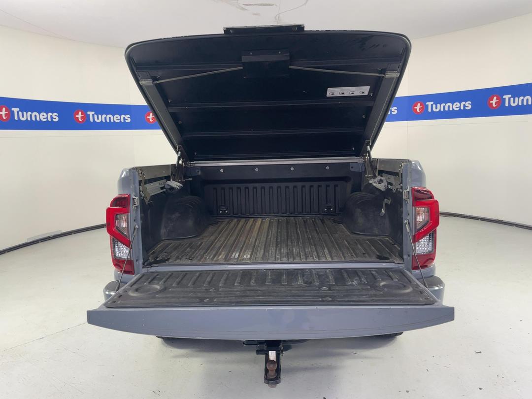 Photo '14' of Nissan Navara