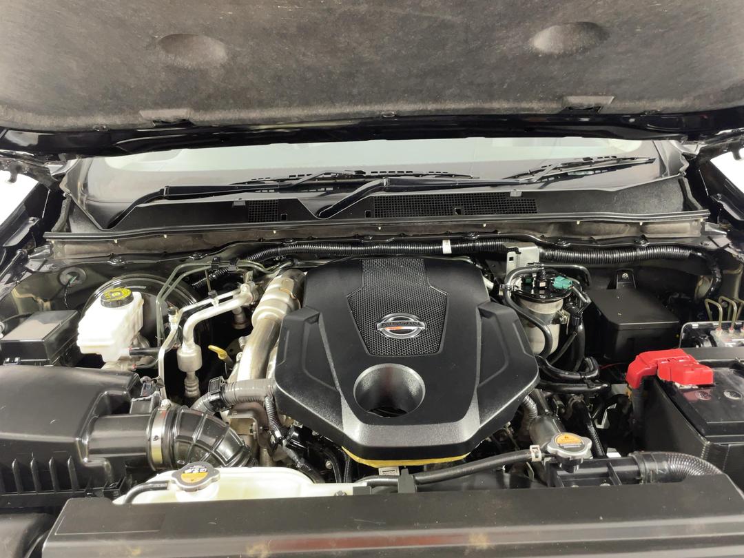 Photo '13' of Nissan Navara