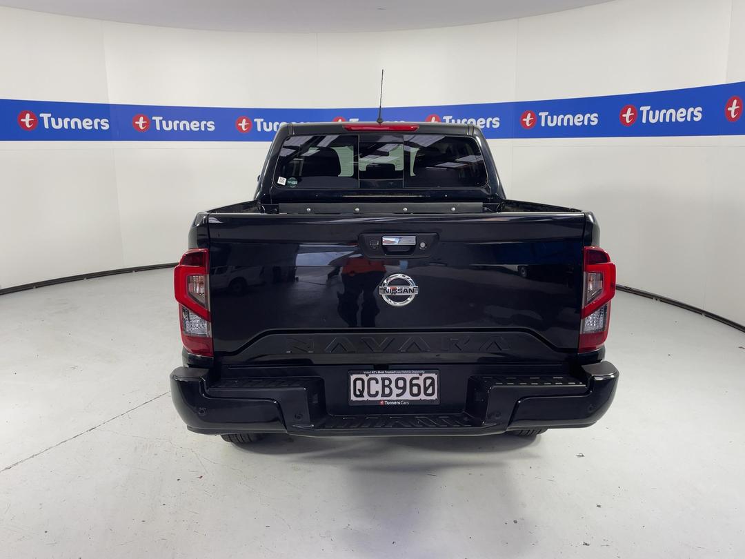 Photo '6' of Nissan Navara